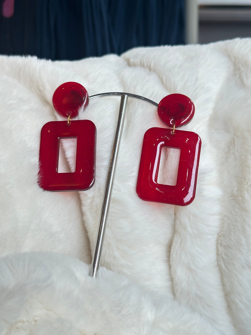 Les Marine rouge bordeau