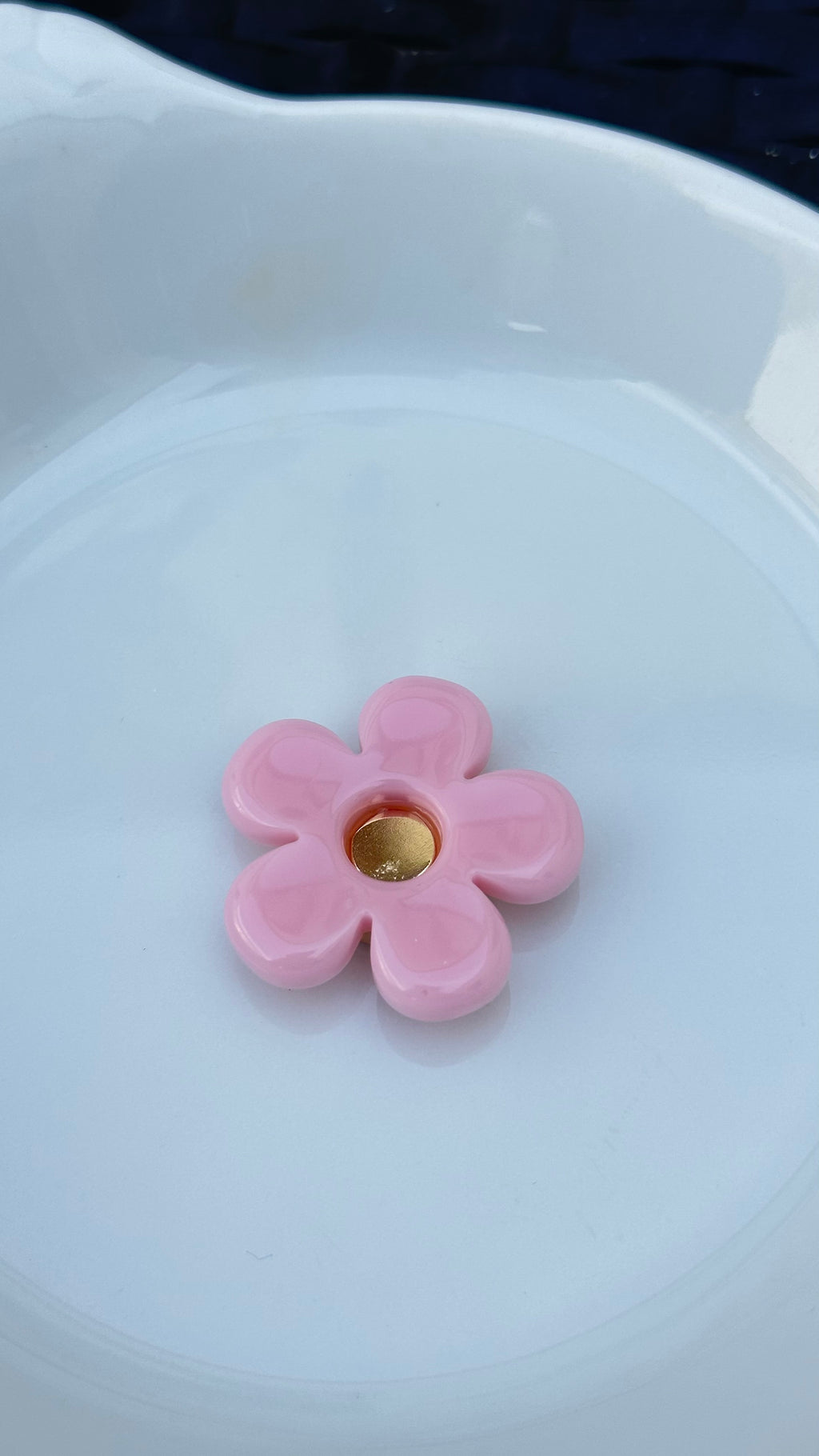 Titi bouton Rose baby