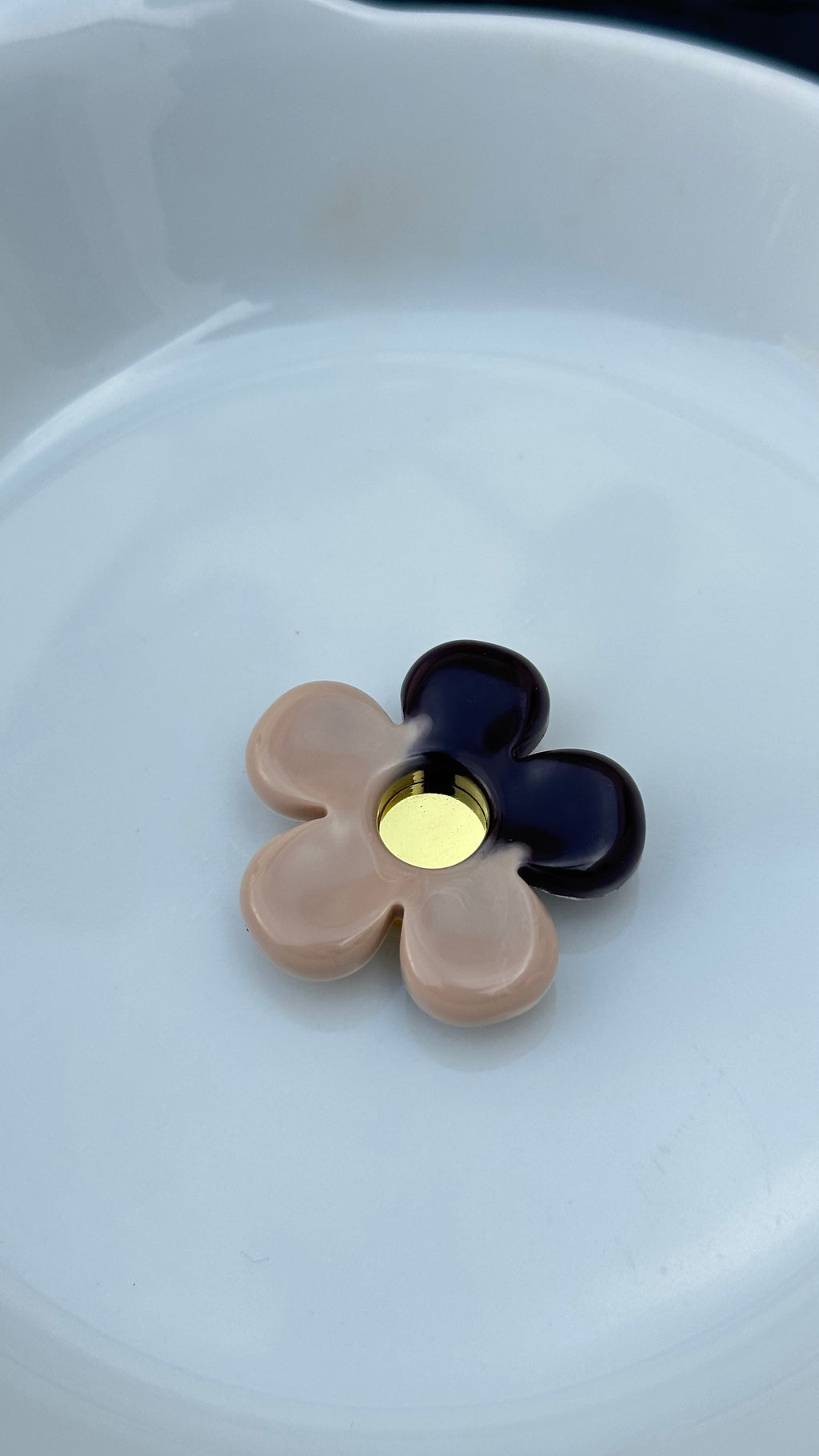 Titi bouton Beige et Choco