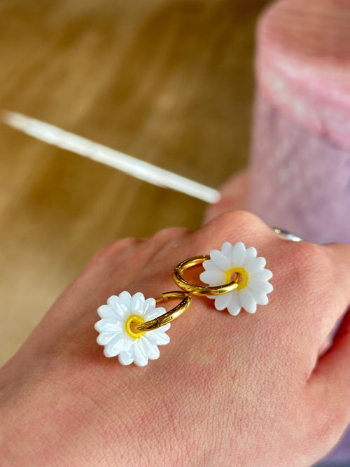 Boucles d’oreilles pâquerettes