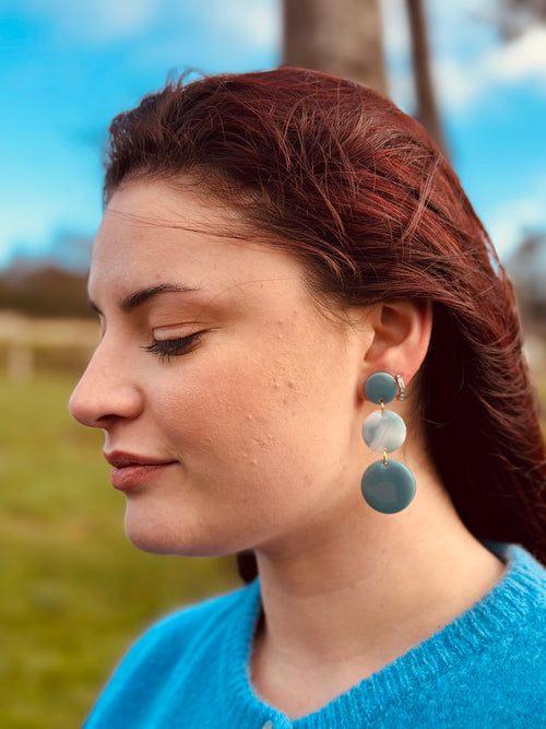 Les Laura bleu et blanche