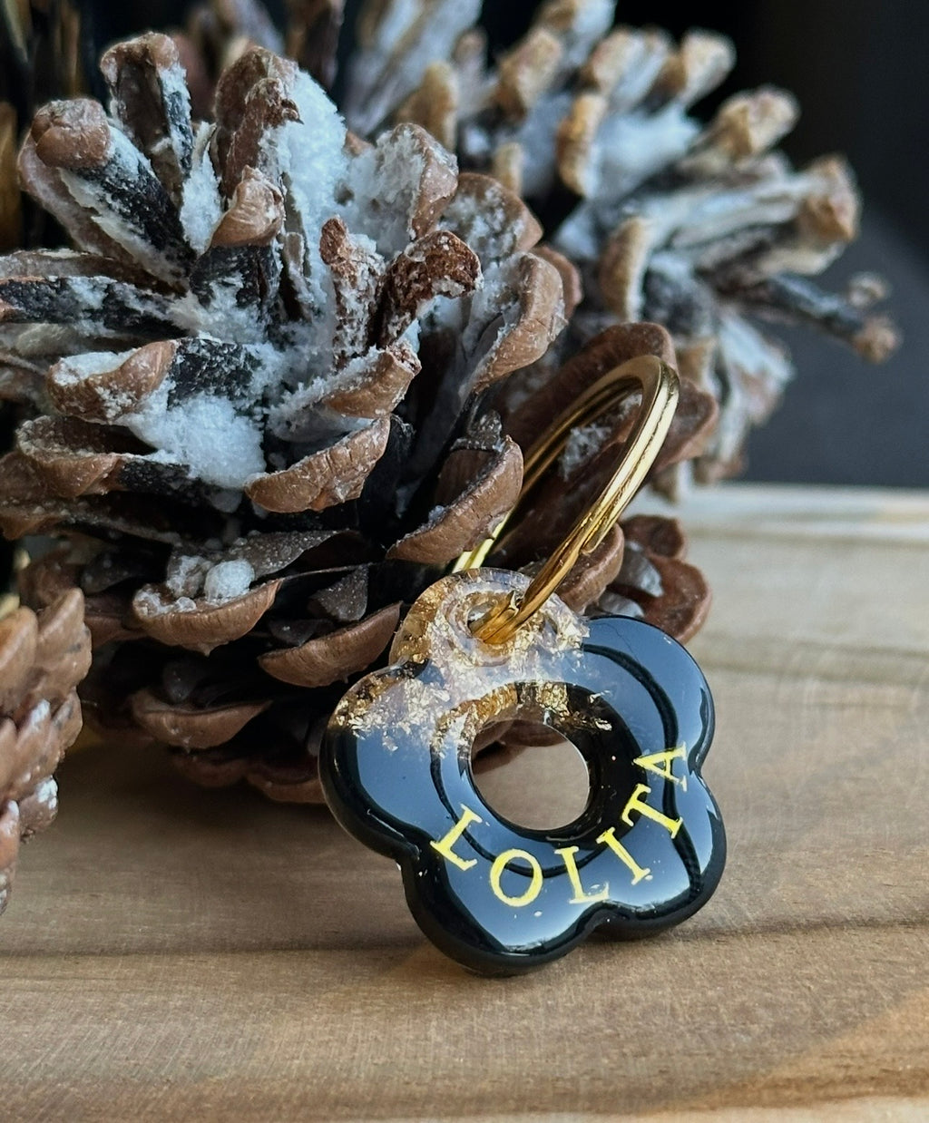 Médaille black or