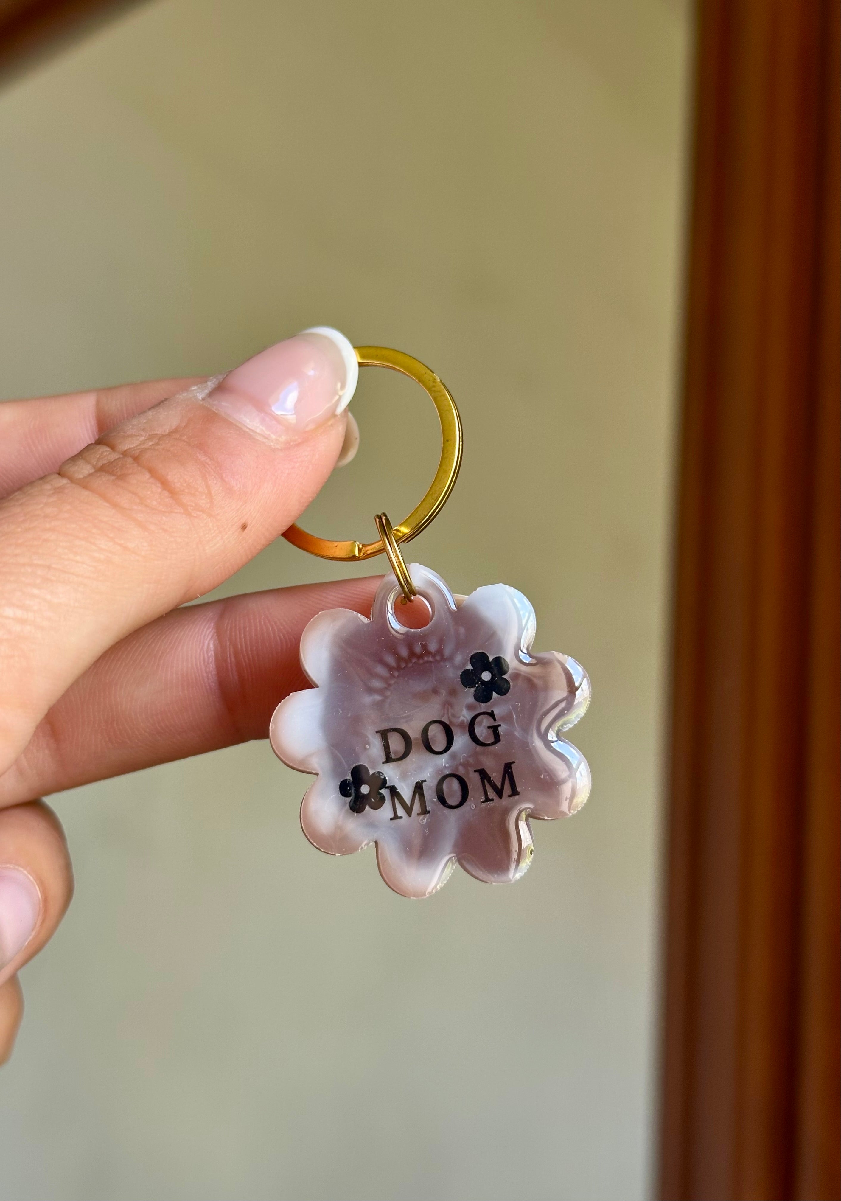 Porte-clés Dog Mom Choco viennois